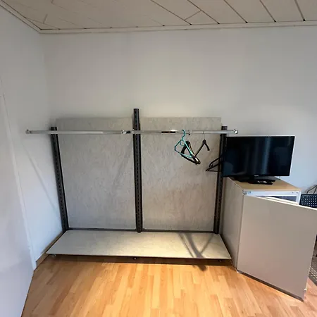 Motel para Casais Monteuren Und Studentenwohnungen Bettvermietung *