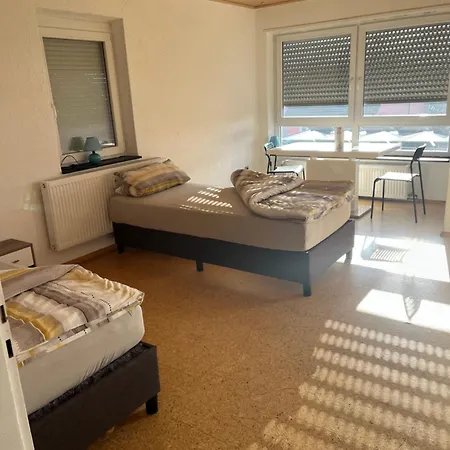 Motel para Casais Monteuren Und Studentenwohnungen Bettvermietung